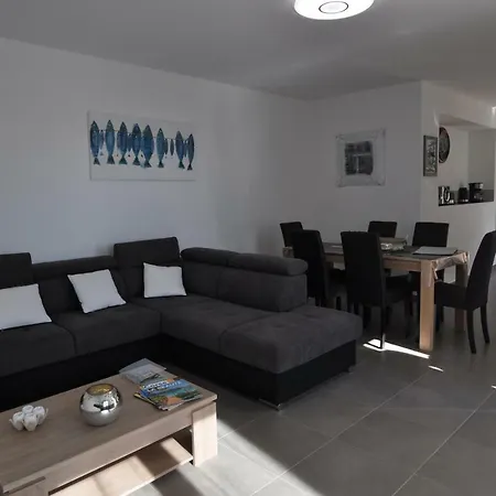 Location Proche Saint-florent *