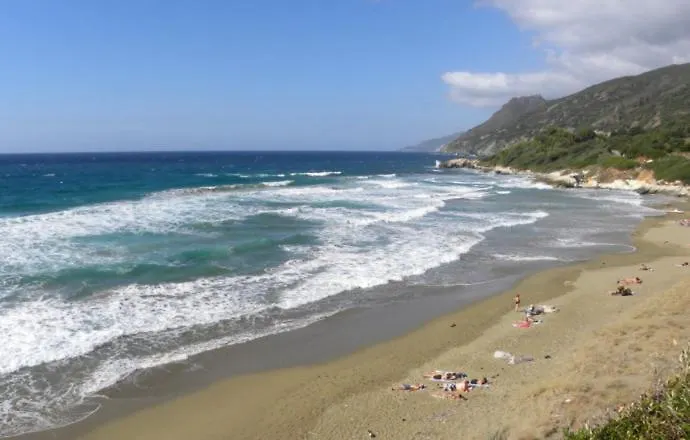 Location Proche Saint-florent Feriehus Farinole