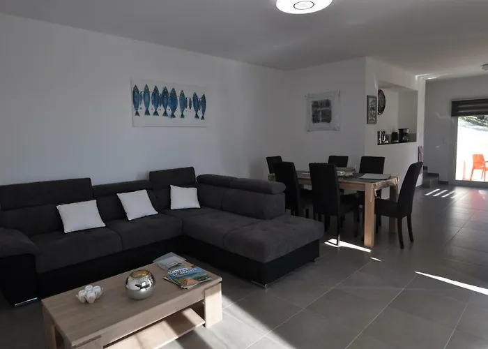 Location Proche Saint-florent *